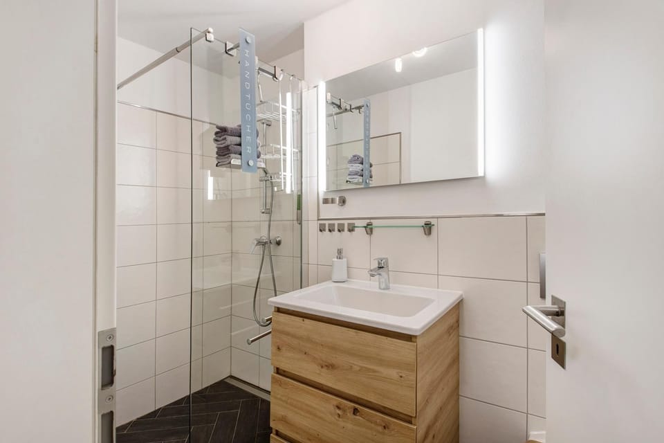 Bathroom, Living room