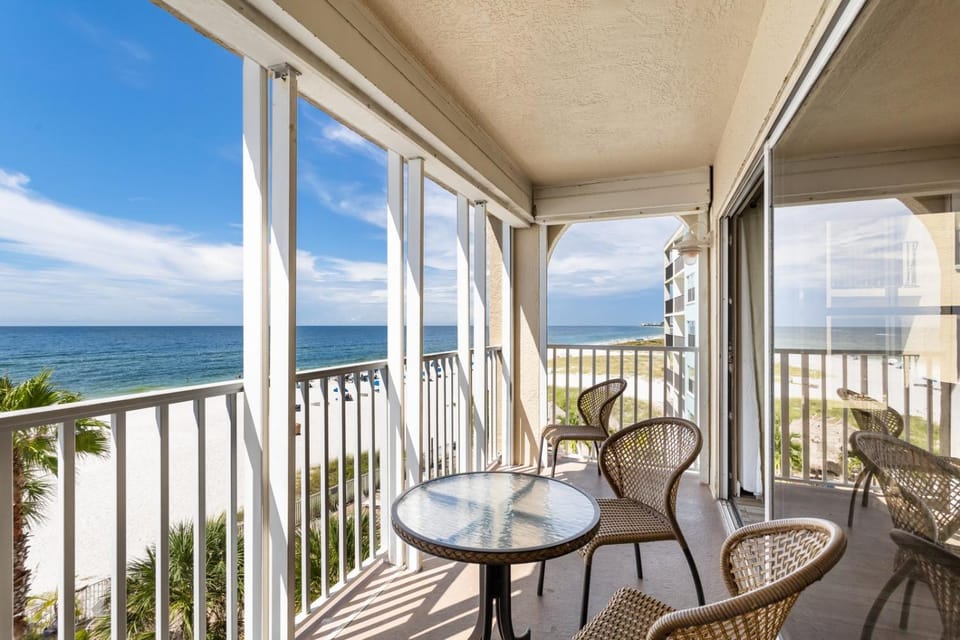 Updated Beachfront Balcony - Beach Place #312 Apartment in Madeira Beach