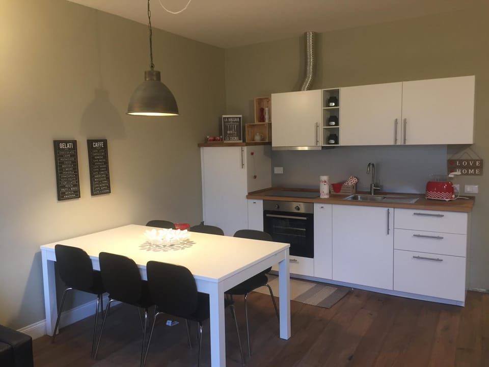 Kitchen or kitchenette, Living room, Dining area, stove