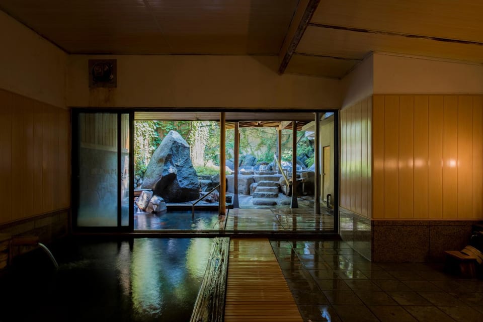 Hot Spring Bath, Public Bath