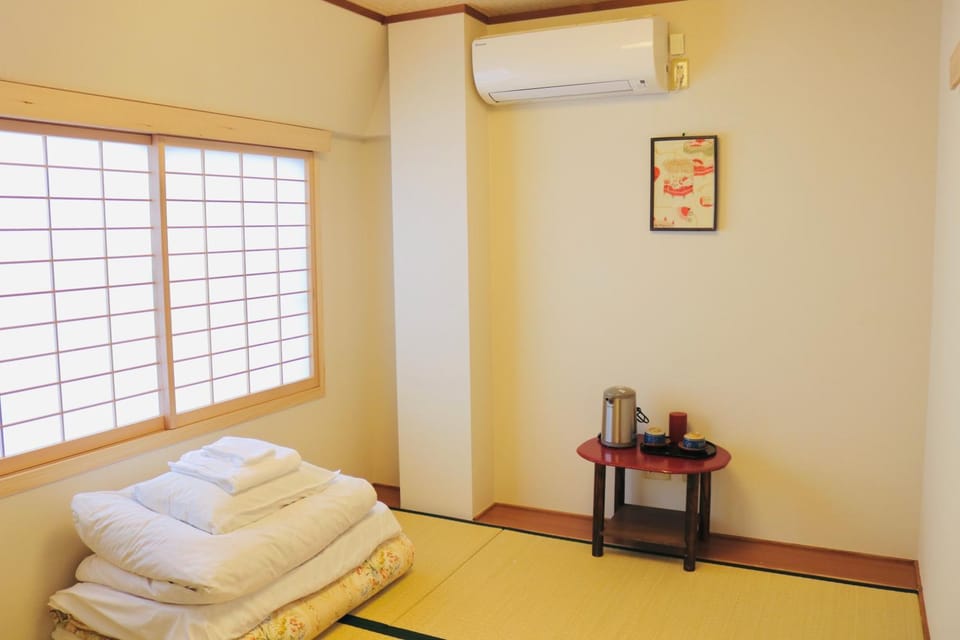 Ikoi-no-Ie Guesthouse Bed and Breakfast in Kyoto