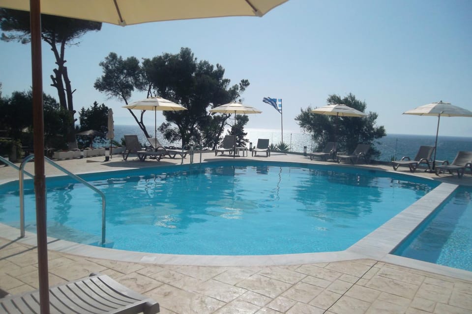 Kastro Beach Hotel Apartment hotel in Peloponnese, Western Greece and the Ionian