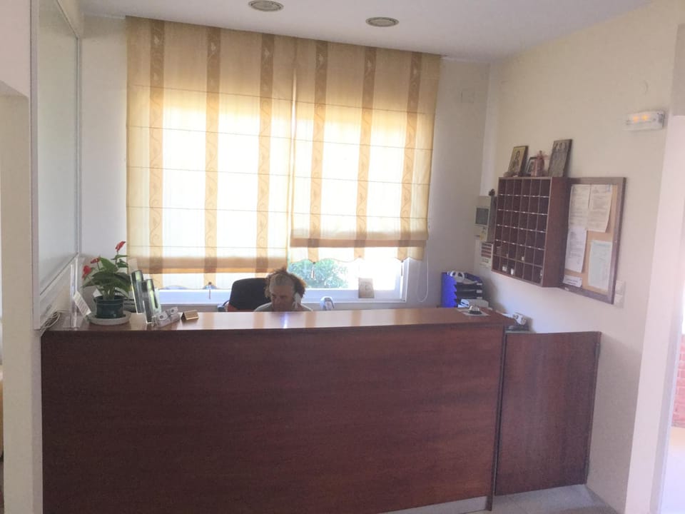 Staff, Lobby or reception