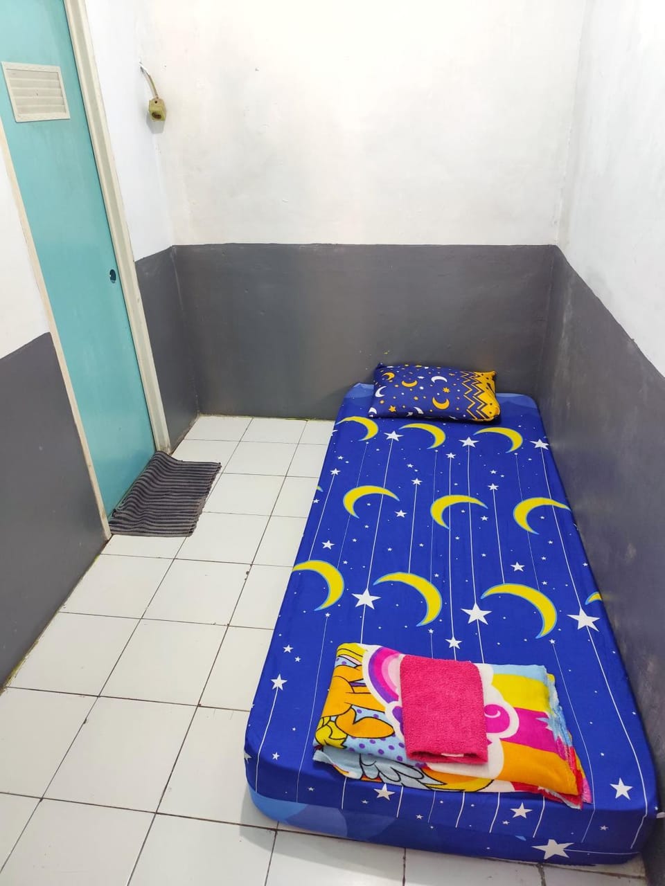 Kosan Syariah Mas Slamet Vacation rental in West Java