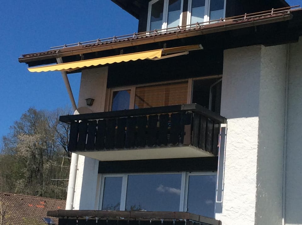 Facade/entrance, Balcony/Terrace, Garden view