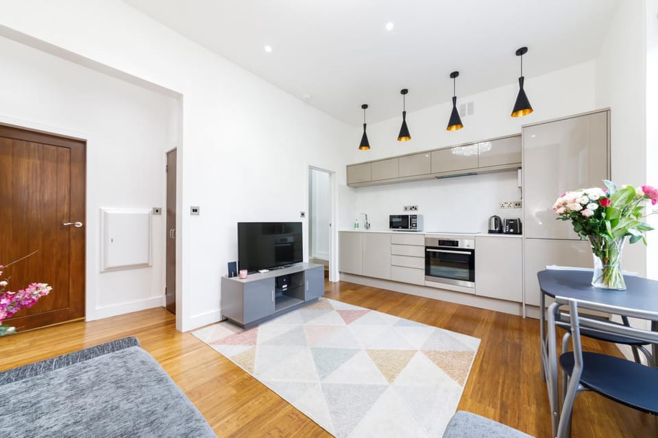 Kitchen or kitchenette, Living room, Dining area