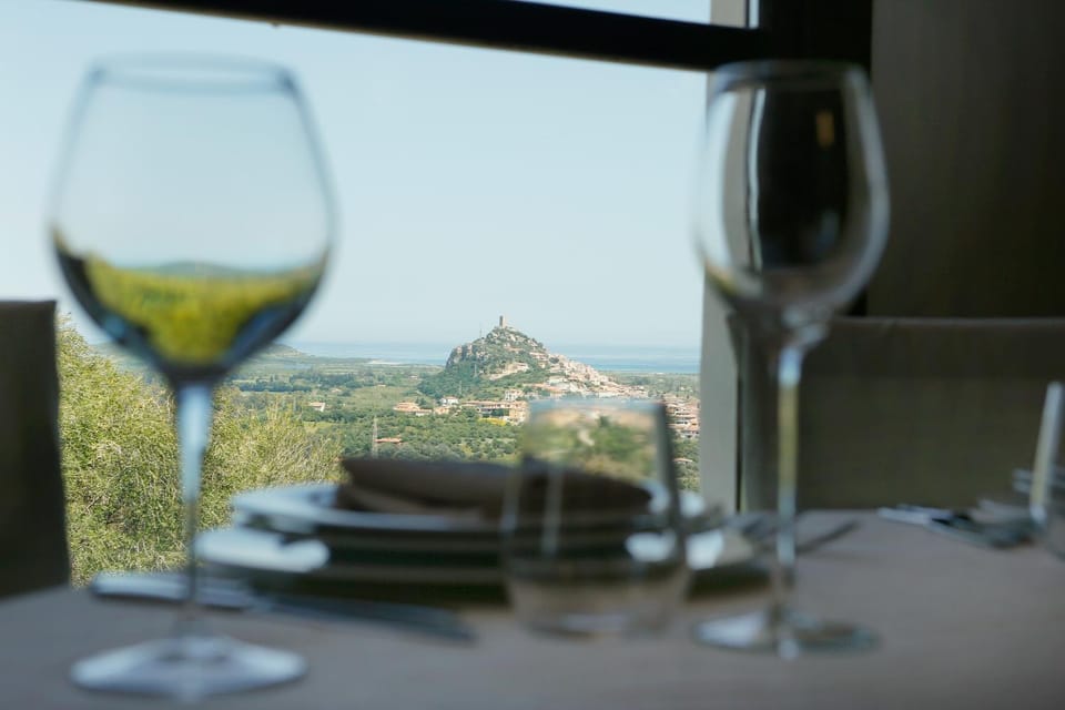 Natural landscape, Mountain view, Sea view