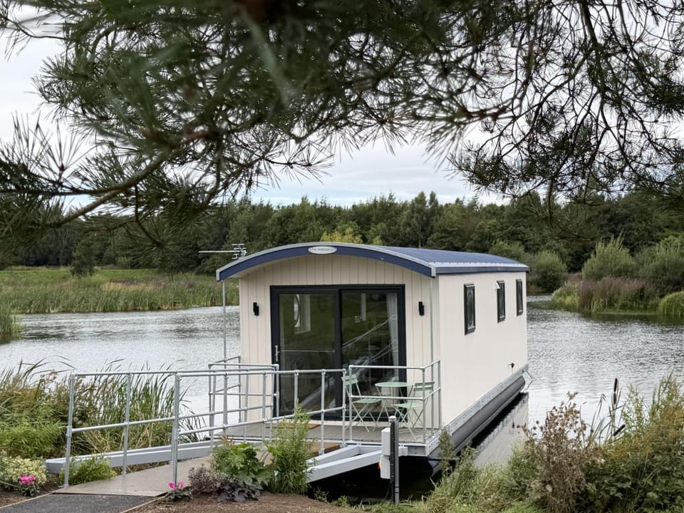 Forbes of Kingennie Nature lodge in Scotland