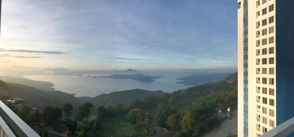 Balcony/Terrace, Lake view, Mountain view, River view, Sea view, Street view, Sunrise, Sunset