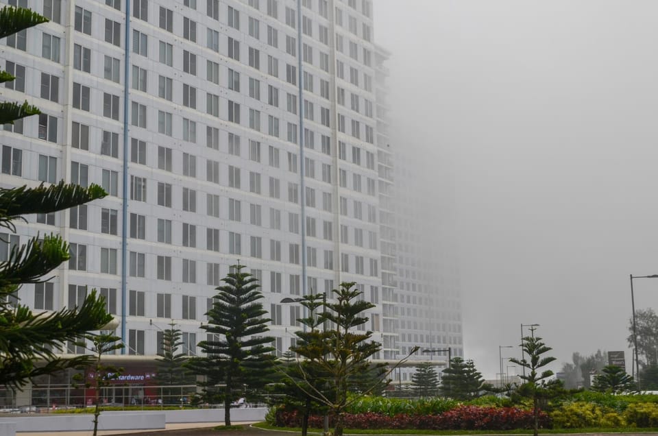 On site, City view, Lake view, Landmark view, Mountain view, Street view
