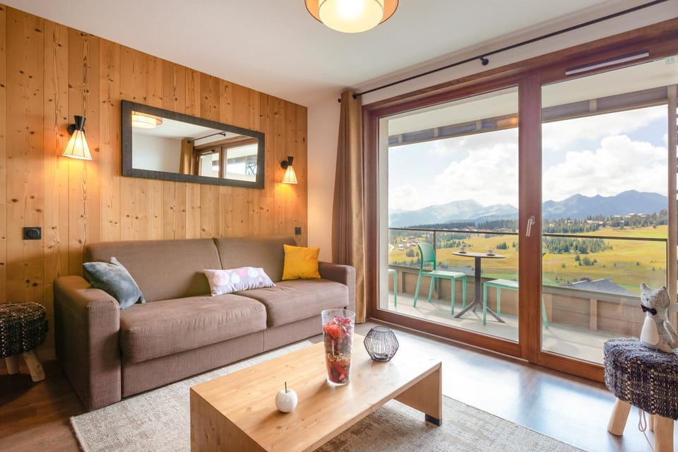 Summer, Living room, Mountain view