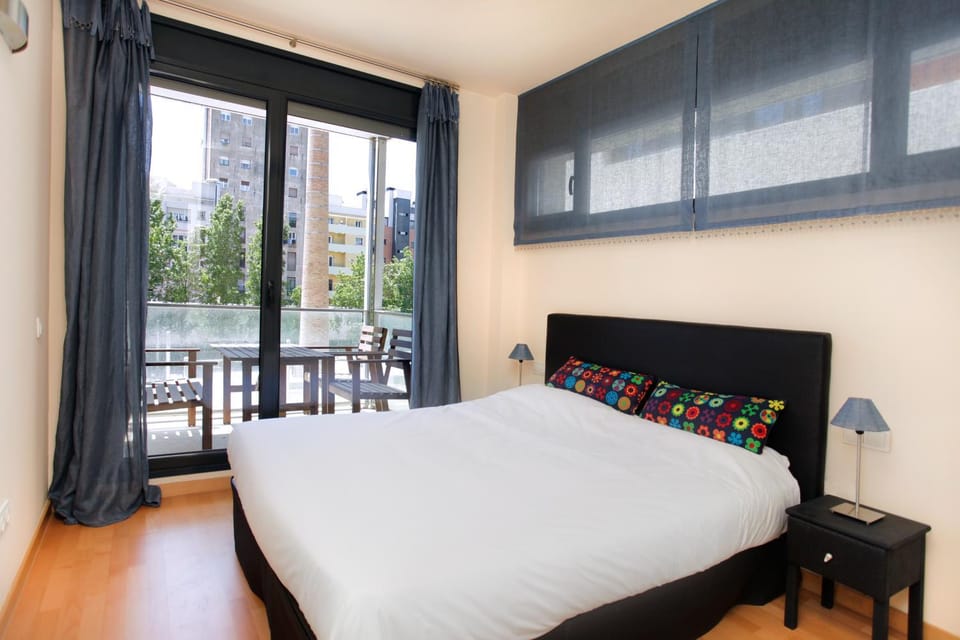 Staff, Balcony/Terrace, Bedroom, Family
