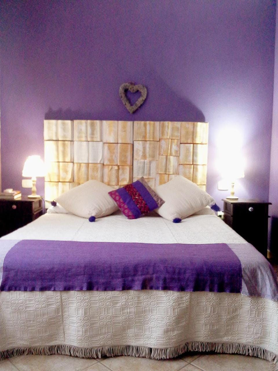 Bed, Photo of the whole room