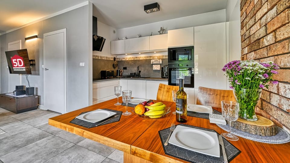 Apartament Winnica Izerska - 5D Apartamenty Apartment in Lower Silesian Voivodeship