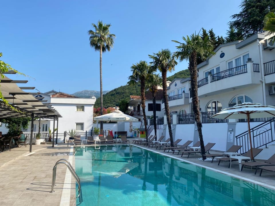 View (from property/room), Pool view, Pool view, Swimming pool