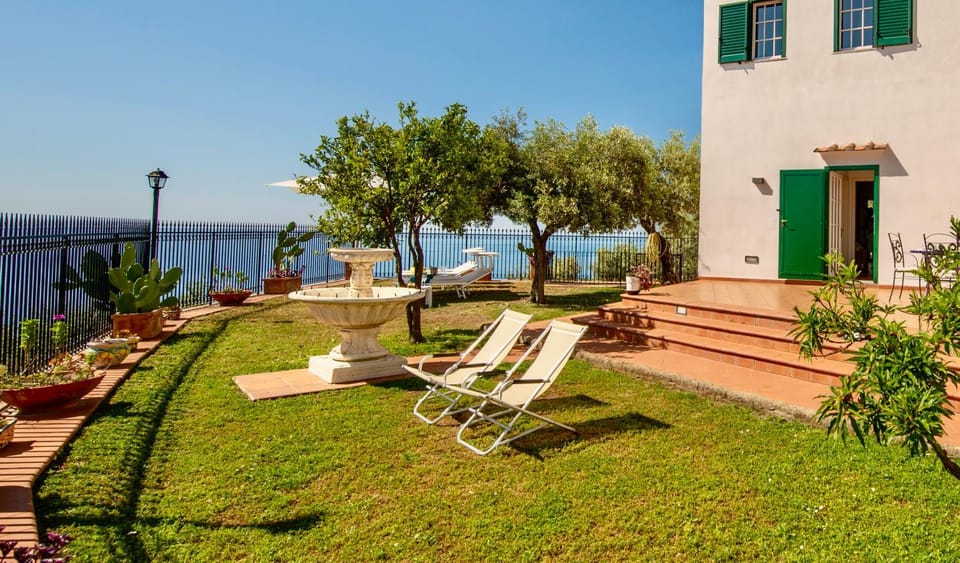 Villa Il Lupo Felice - Panoramic Sea View Villa, Ravello Villa in Ravello