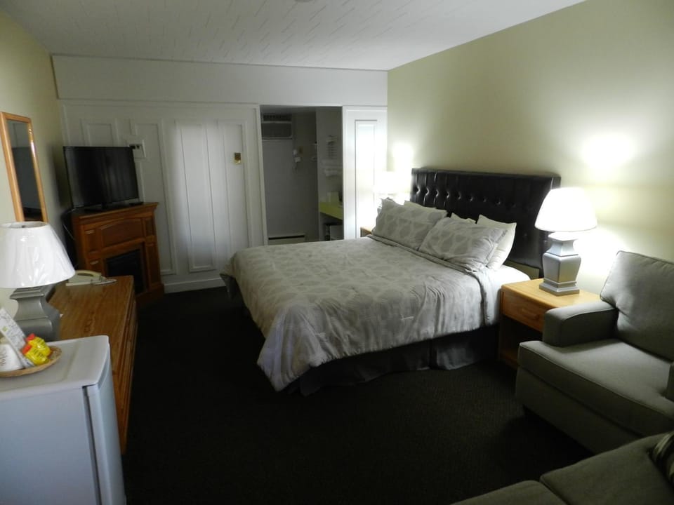 Kings Inn Near the Falls Motel in Niagara Falls