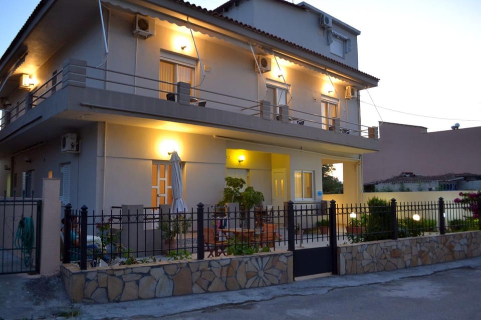 Pefki Studios Apartment in Magnesia Prefecture, Greece