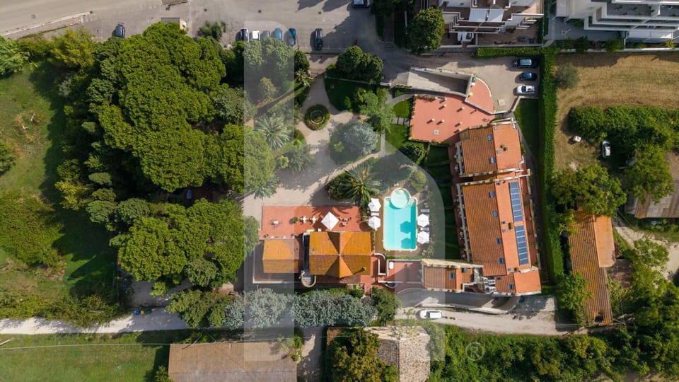 Property building, Day, Natural landscape, Bird's eye view, Pool view