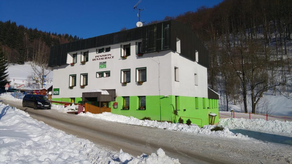 Property building, Winter