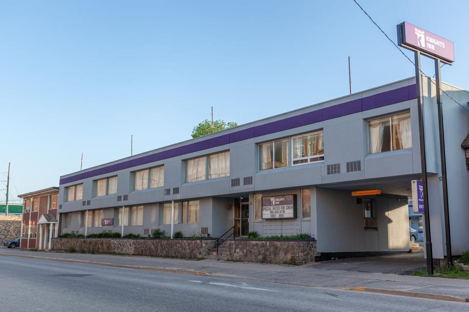 Property building, Street view