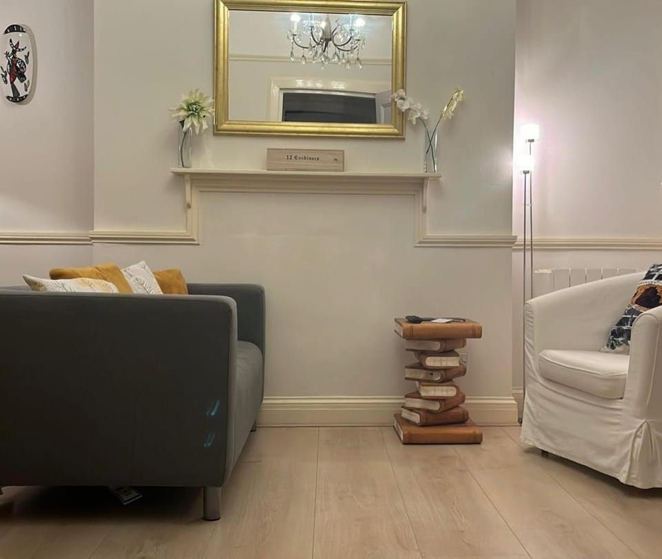 The cosy courtyard Apartment in Edinburgh