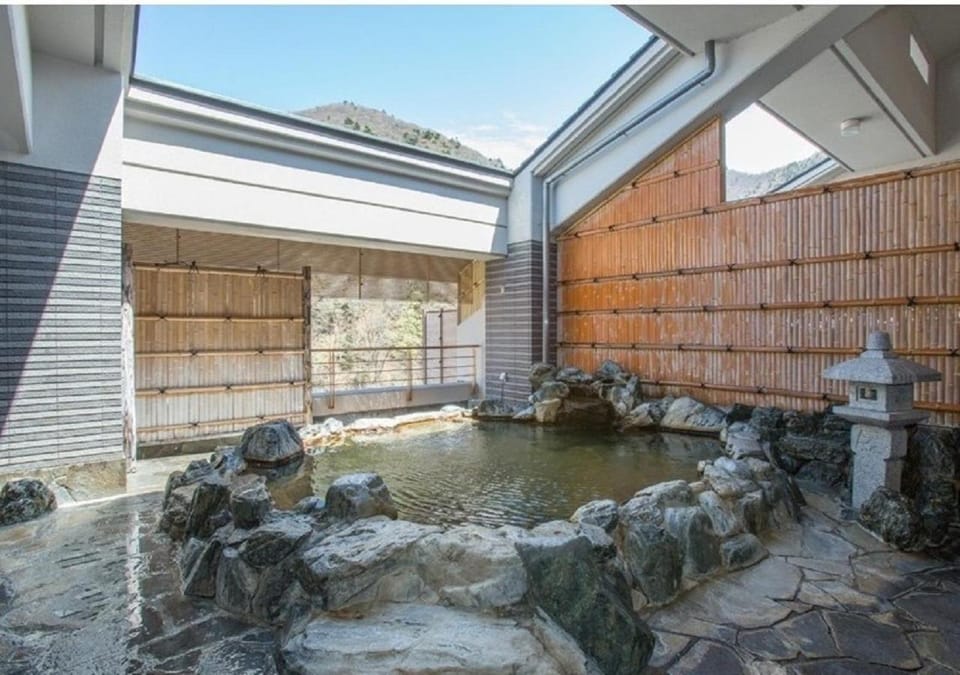 Hot Spring Bath, Open Air Bath