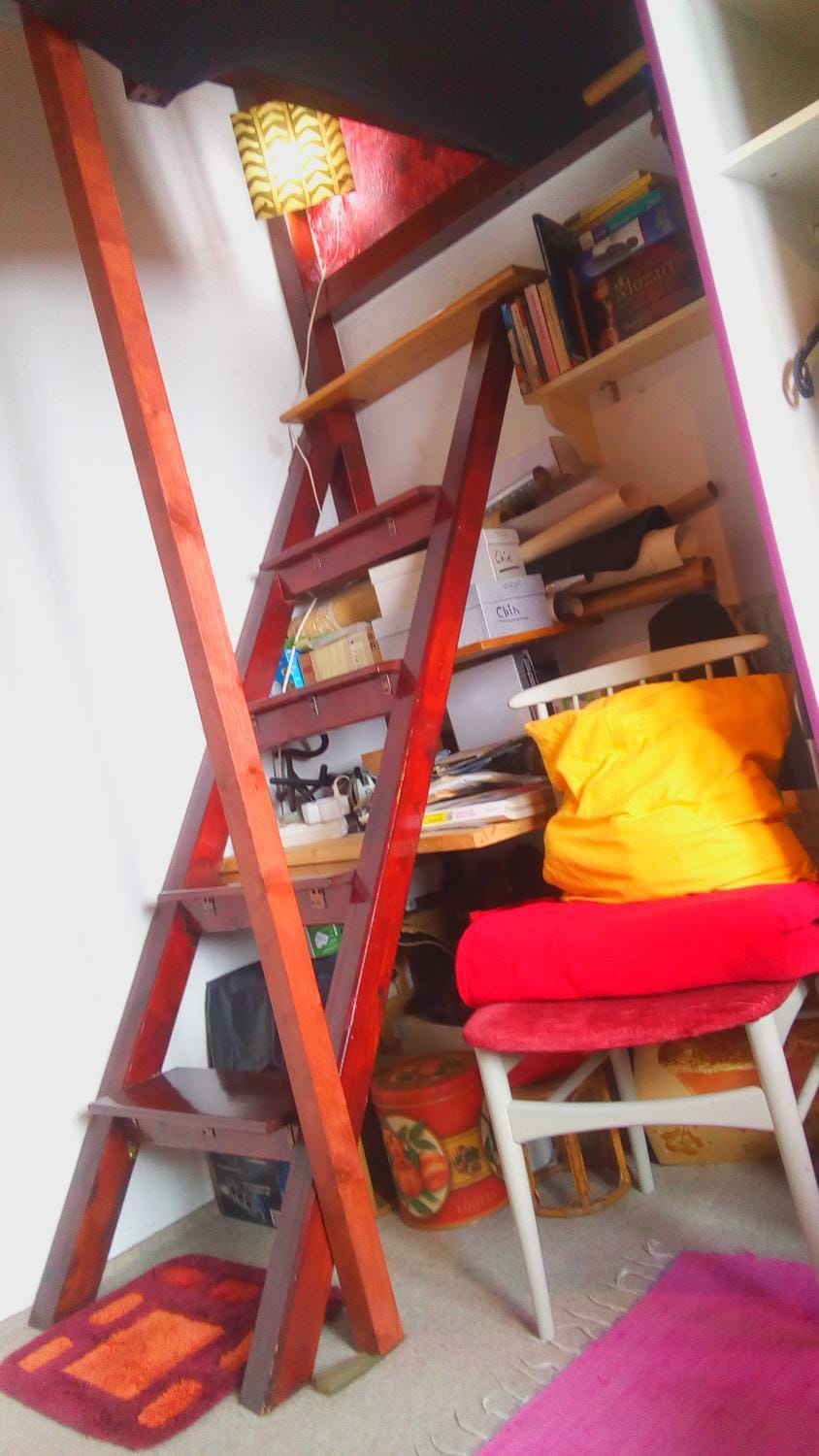 Bed, Photo of the whole room, Decorative detail, Bedroom, bunk bed