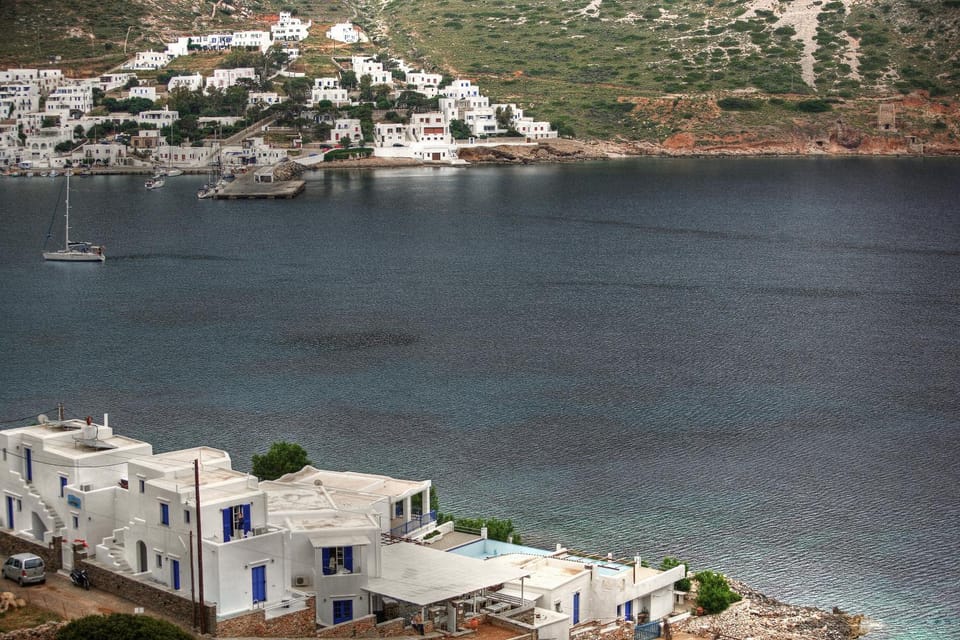 Delfini Bed and Breakfast in Milos