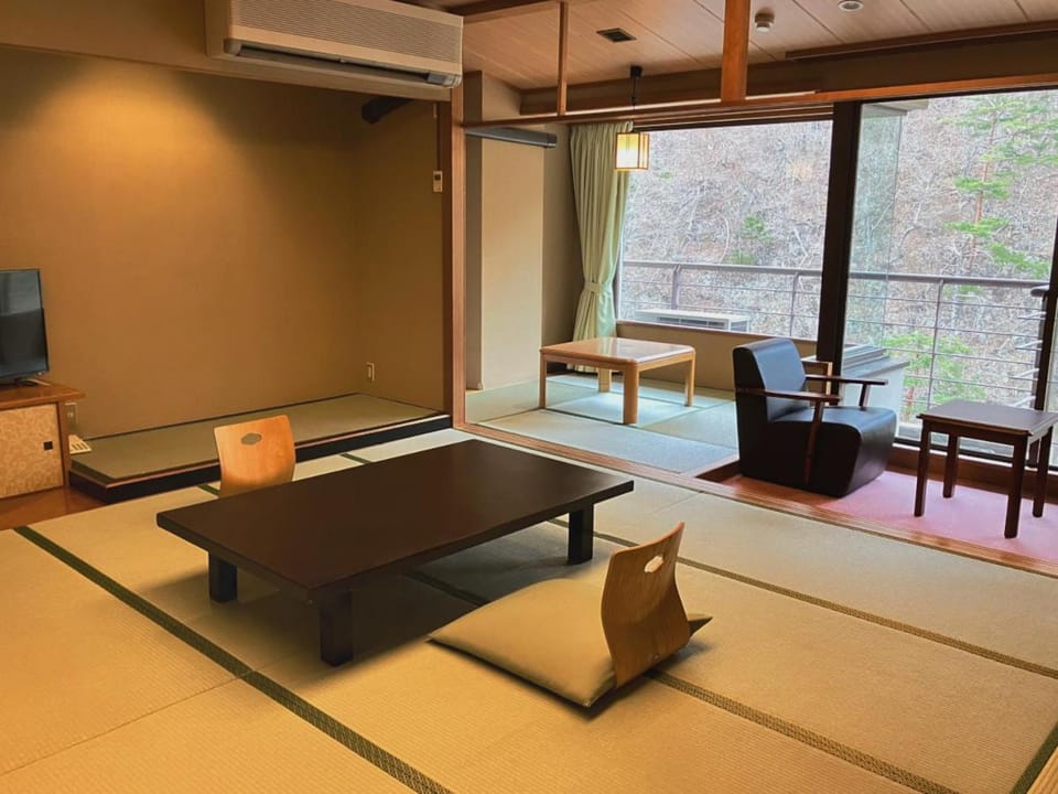 Hotel Yunishigawa Ryokan in Japan