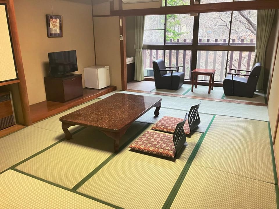 Hotel Yunishigawa Ryokan in Japan