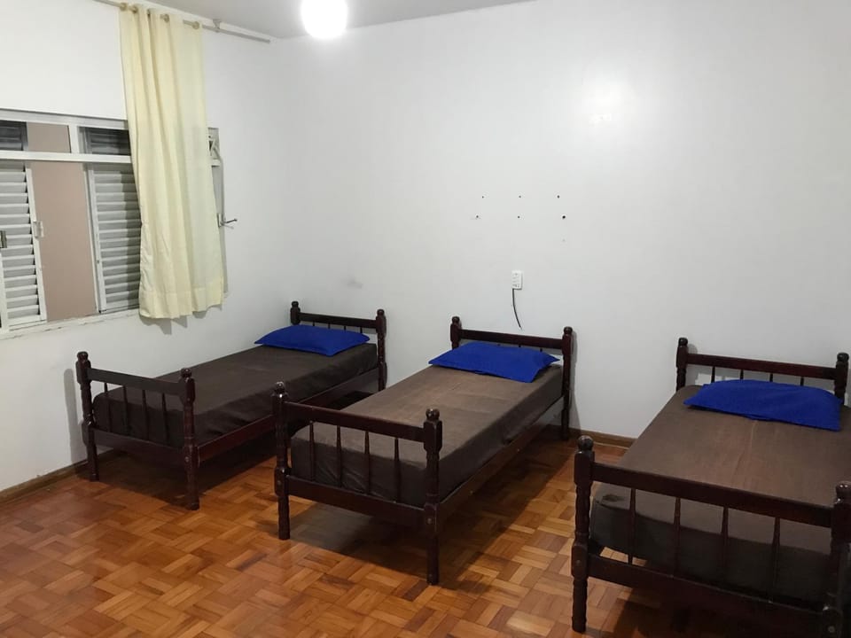 Pousada Hostel Universitário Hostel in Londrina