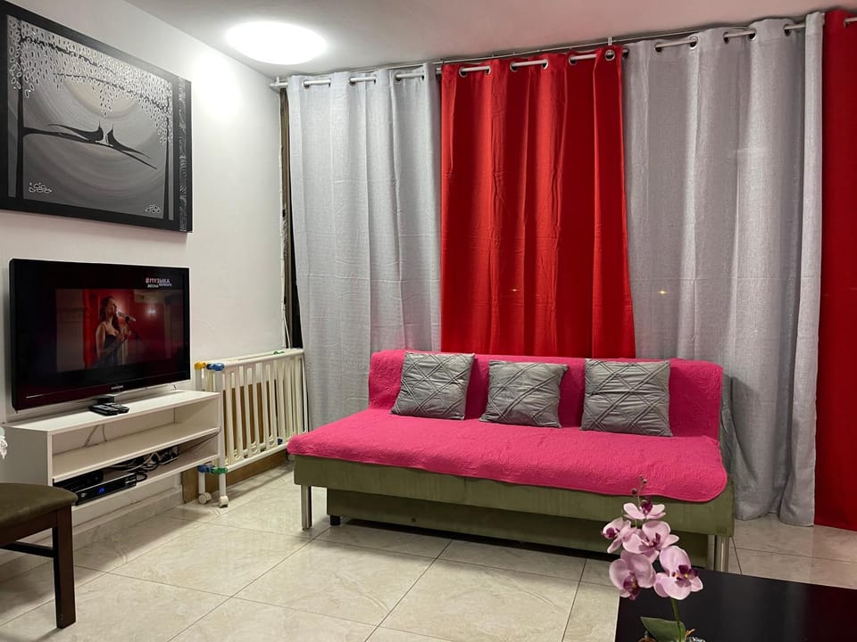 TV and multimedia, Seating area