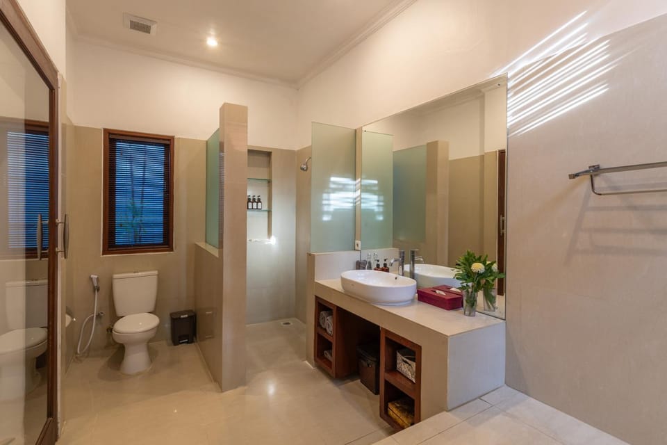Toilet, Bathroom, Bath, towels