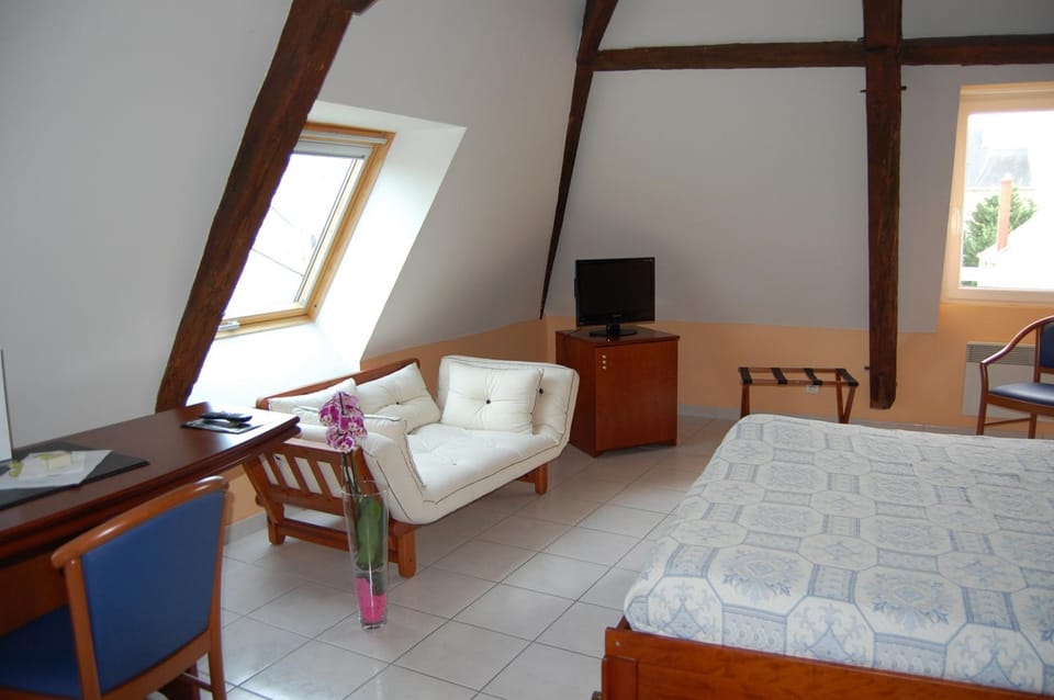 Appart'hôtel La Suze sur Sarthe Apartment hotel in Pays de la Loire