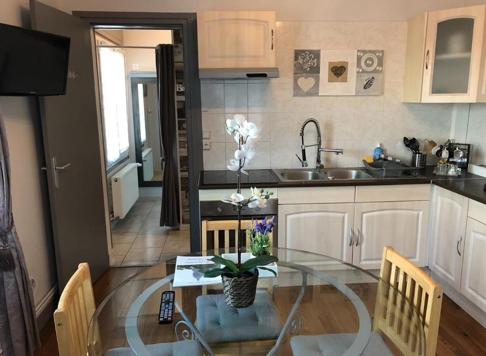 Appartement spacieux pour 4 personnes bien placé Apartment in Hauts-de-France