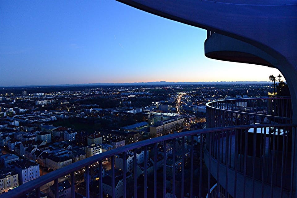 Balcony/Terrace, City view