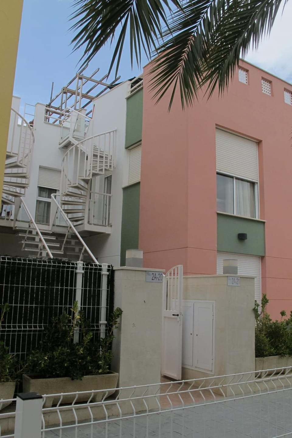 Property building, Facade/entrance