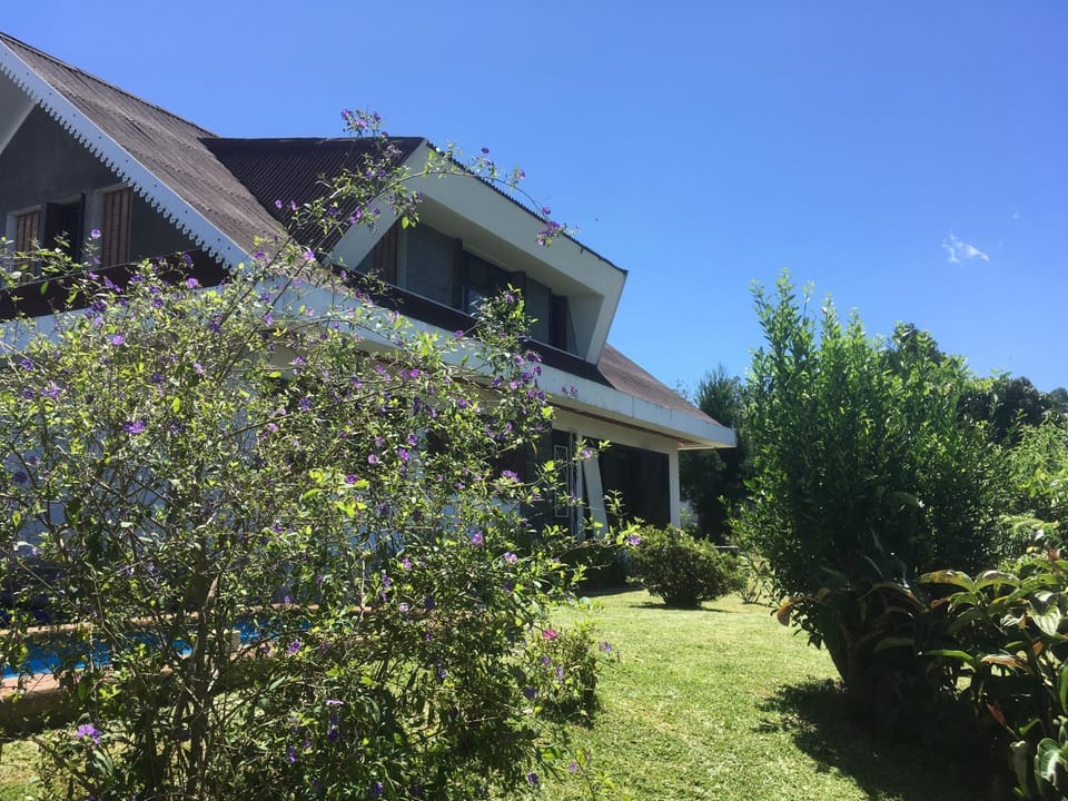 Property building, Garden