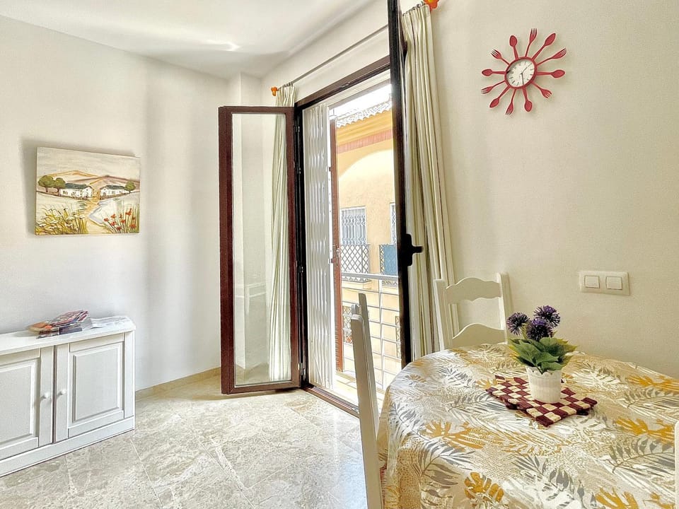 Jazmín Apartamentos Centro Apartment in Malaga