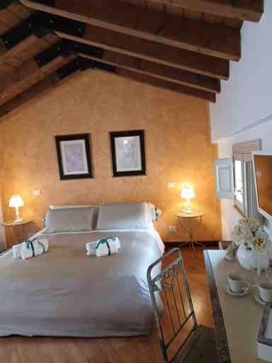 B&B Casa del Teatro Bed and Breakfast in Mantua