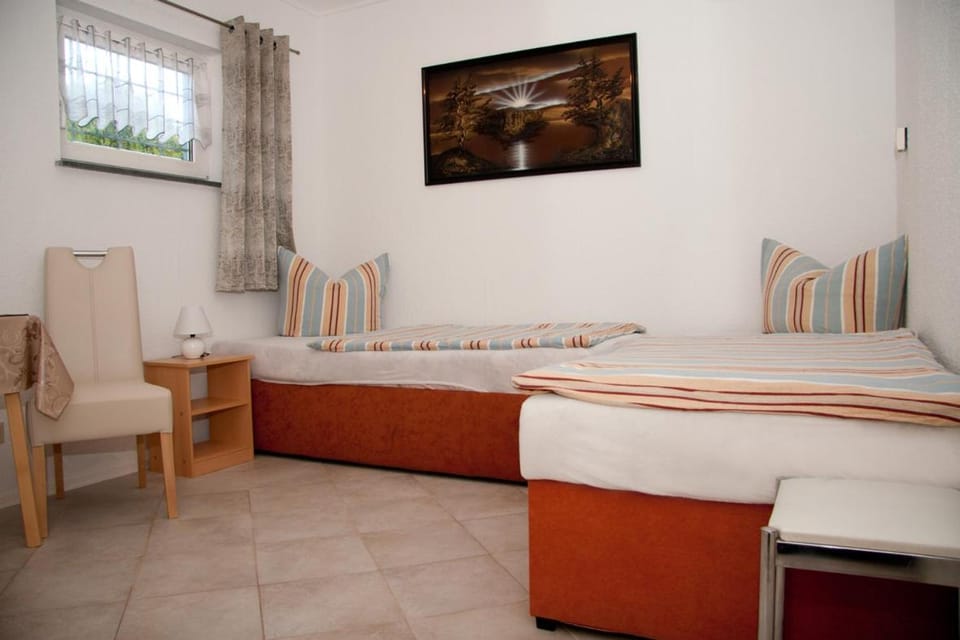 Ferienwohnungen Zeise Apartment in Leipzig