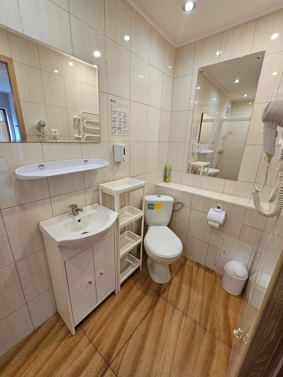 Miniapartament pokój z aneksem i tarasem na parterze, parking, jacuzzi, plac zabaw, Sztutowo 884#90#09#01 Apartment in Pomeranian Voivodeship