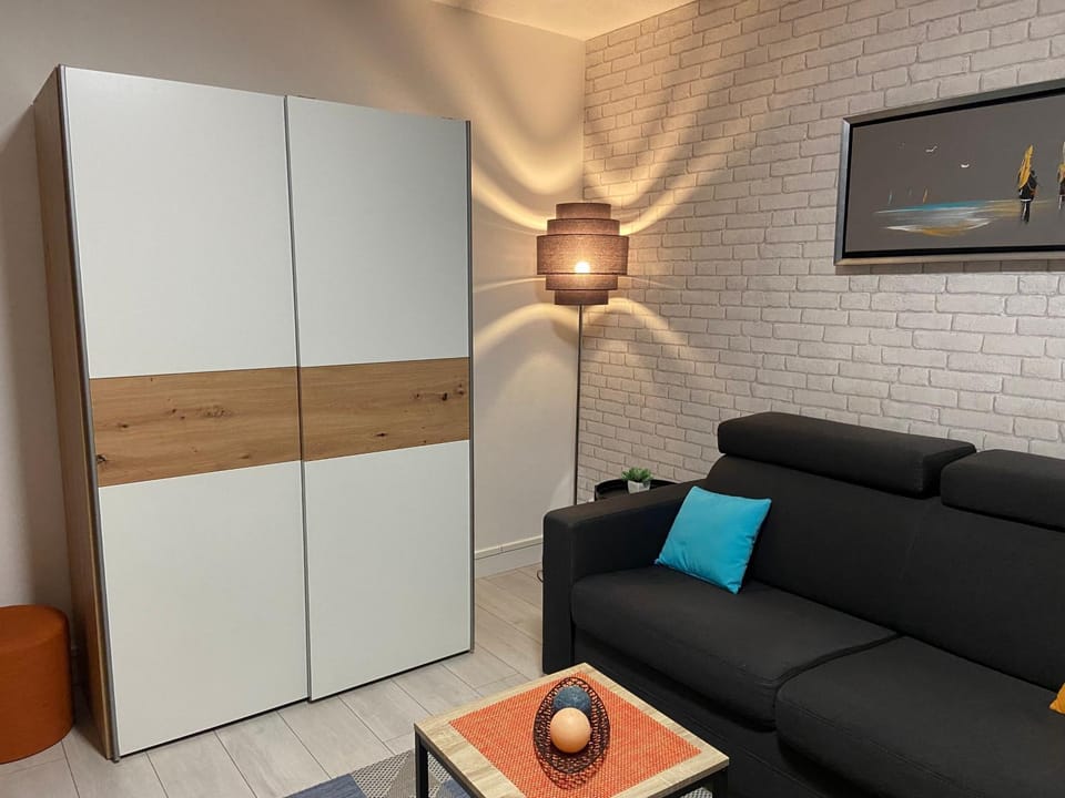 Seating area, storage