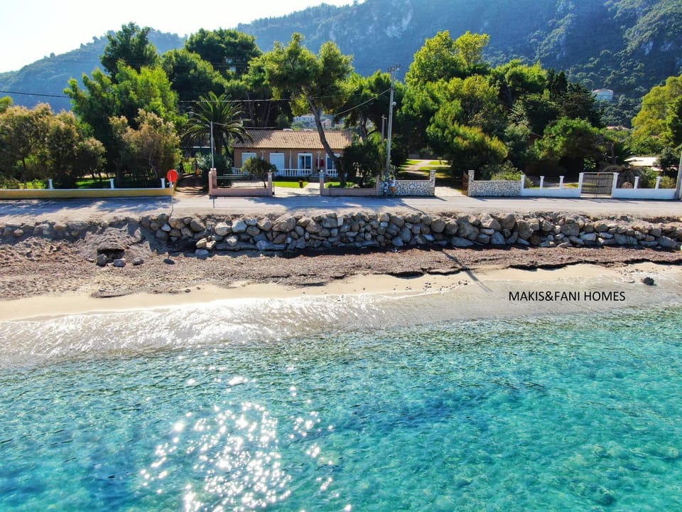 Property building, Facade/entrance, Beach, Sea view