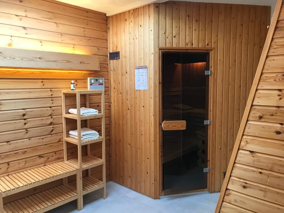 Sauna, Spa and wellness centre/facilities, Spa and wellness centre/facilities