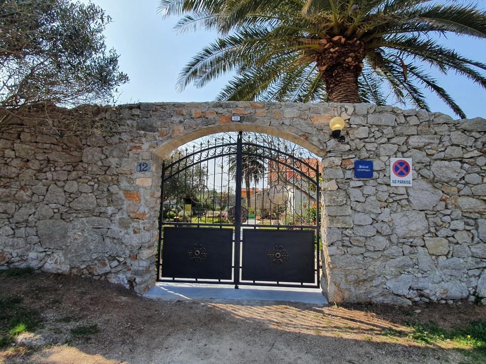 Facade/entrance, Property logo or sign, Garden view