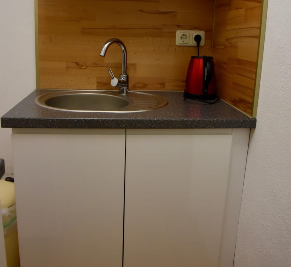 Kitchen or kitchenette, Other