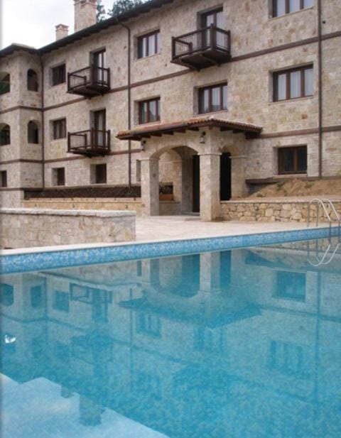 Facade/entrance, Swimming pool, Swimming pool