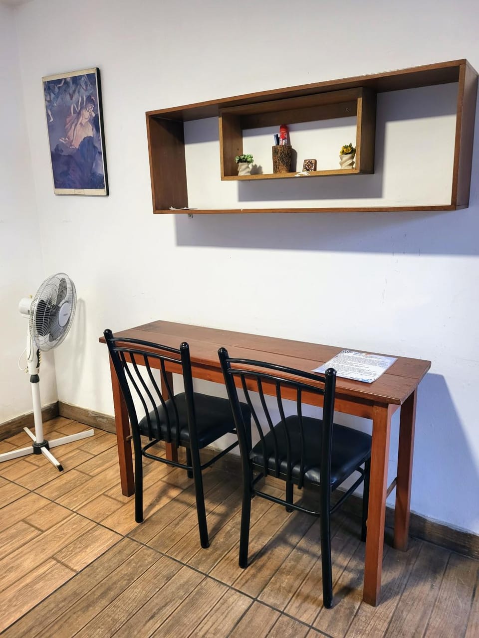 Habitación con baño privado acceso a cocina y terraza en Miraflores House in San Isidro